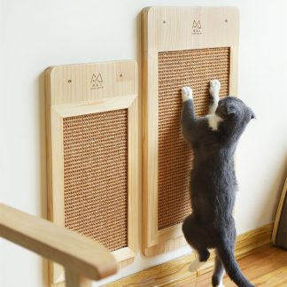 Griffoir mural vertical en bois massif pour chat